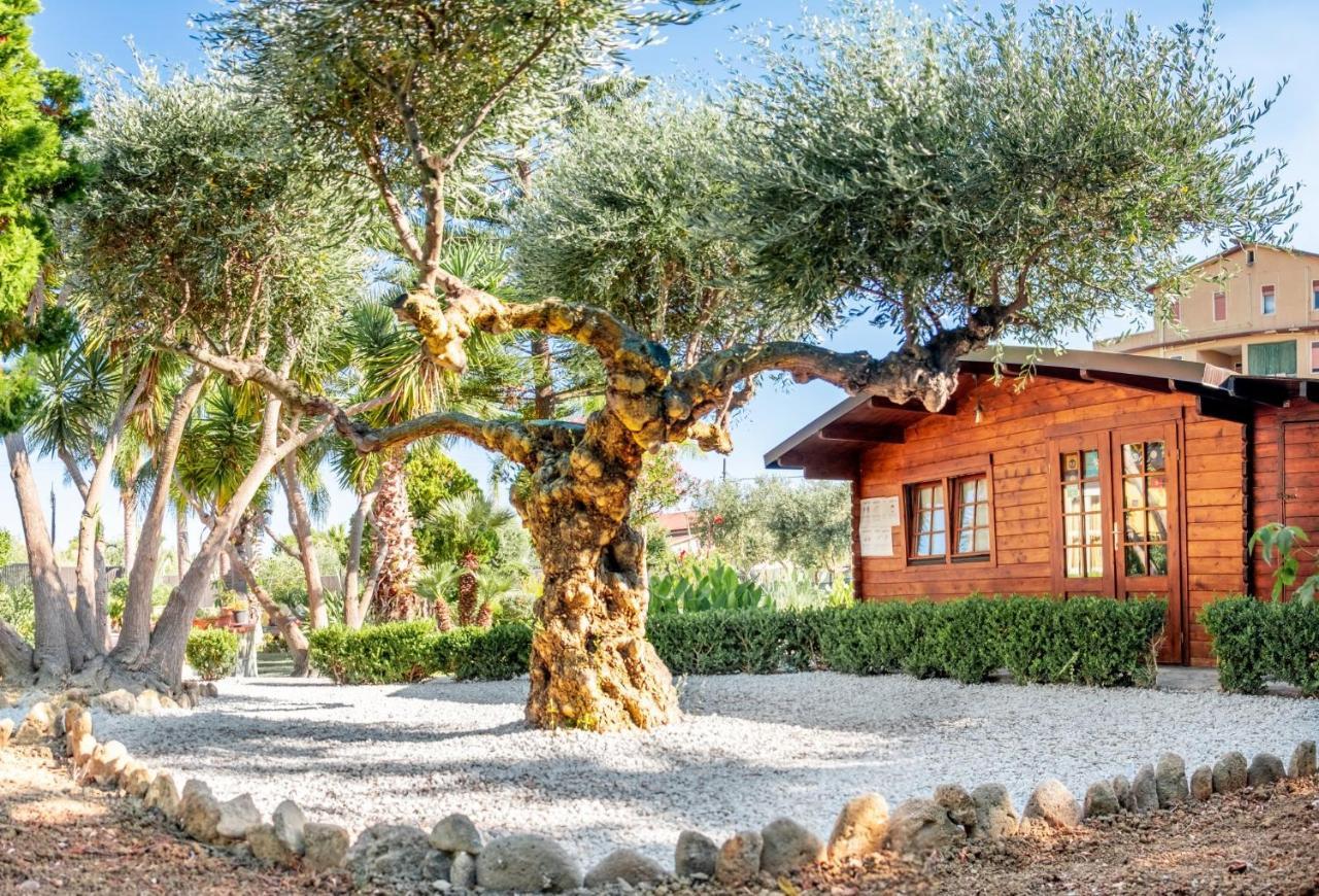 Villa Concordia Villaggio Mosè Exteriör bild